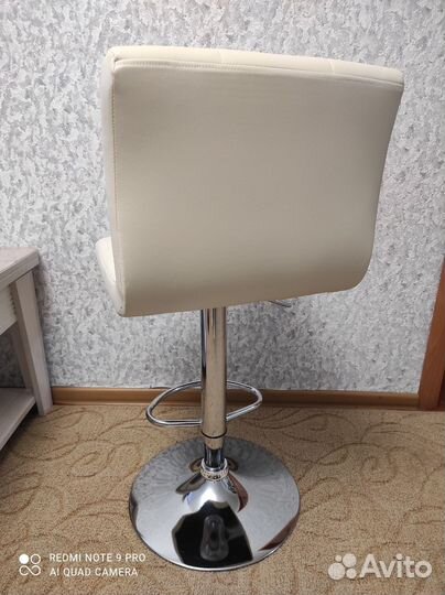 Стул барный