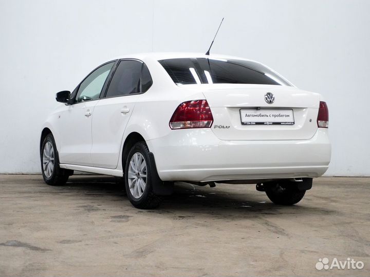 Volkswagen Polo 1.6 AT, 2011, 204 400 км