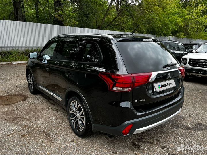 Mitsubishi Outlander 2.0 CVT, 2016, 125 000 км