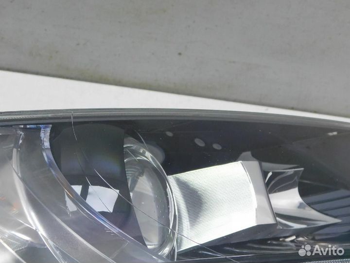 Фара правая Skoda Octavia