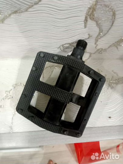 Педали для велосипеда
