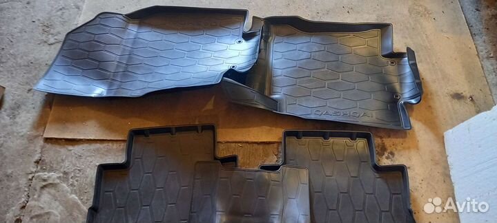Автомобильные коврики резиновые