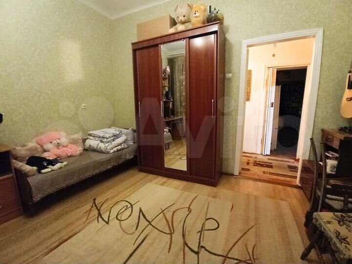 2-к. квартира, 74 м², 1/1 эт.