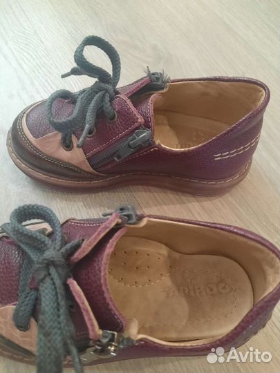 Ботинки на девочку 26 размер