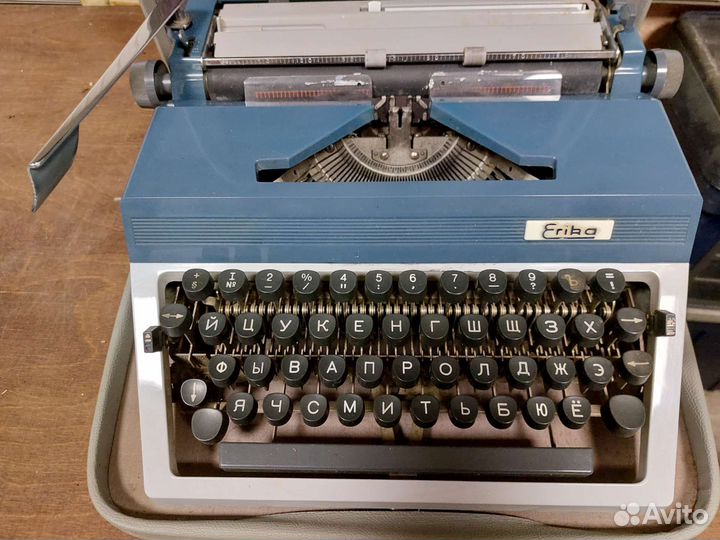 Печатная машинка erika