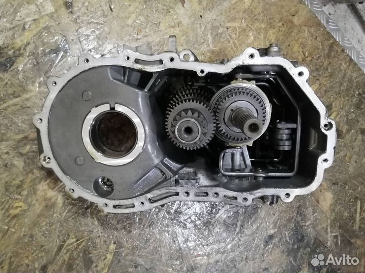 Блок Шестерен Первичный вал МКПП Джетта 5 1.6 BSE