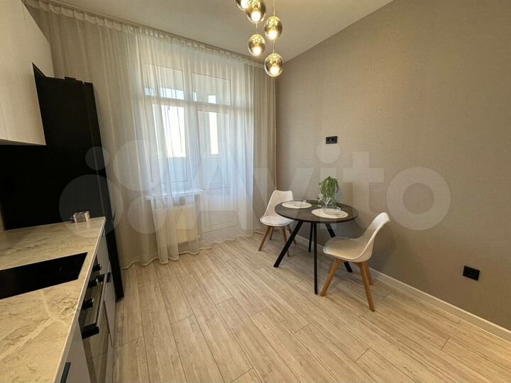 1-к. квартира, 35,6 м², 21/23 эт.