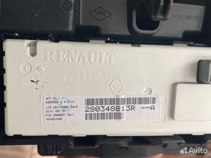 Штатный дисплей рено флюенс