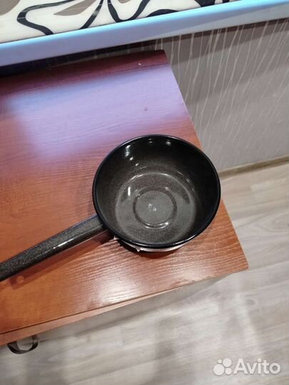 Ковшик эмалированный