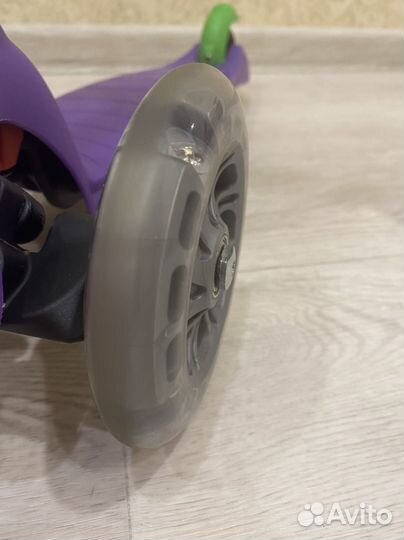 Детский трехколесный самокат Mini Micro Limpopo