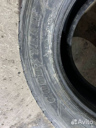 Грузовая шина бу 315 70 R22.5 Goodyear