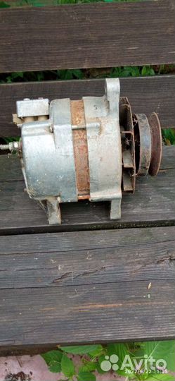 Генератор на Москвич 2140, генератор на мотоцикл