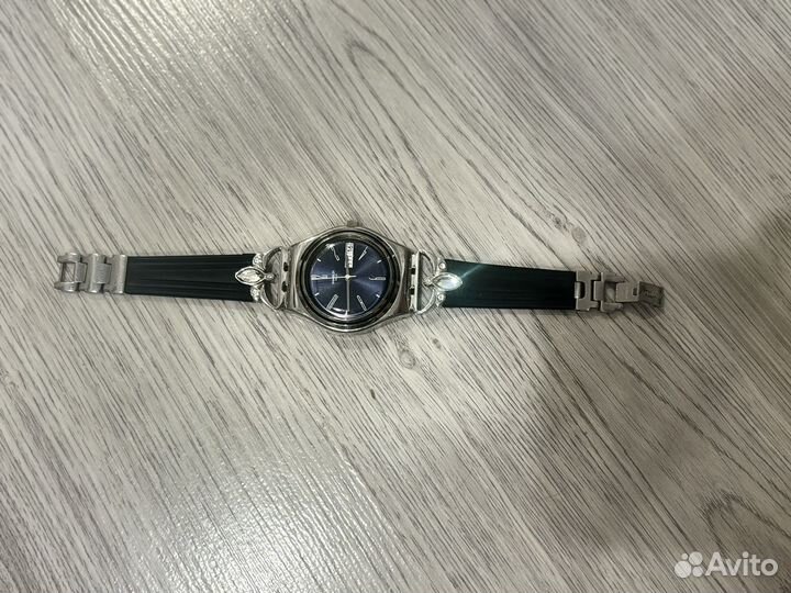 Наручные часы swatch