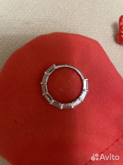 Серебряное кольцо