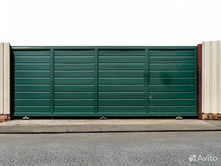Ворота распашные из сэндвич сборка до 3 дн