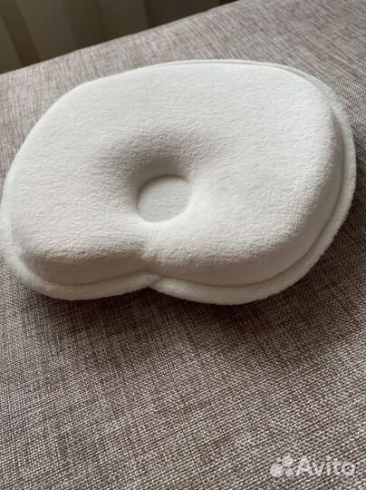 Ортопедическая подушка для новорожденных