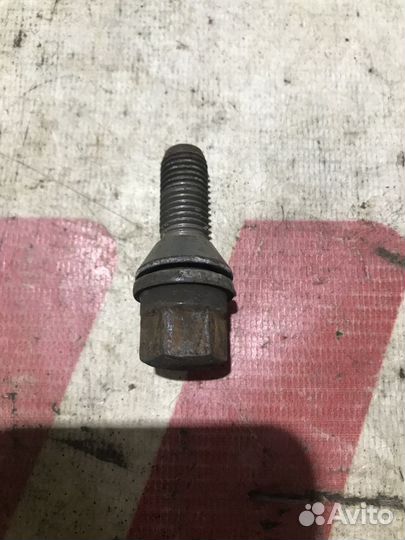 Болт колесный Renault Scenic III (2009—2012)