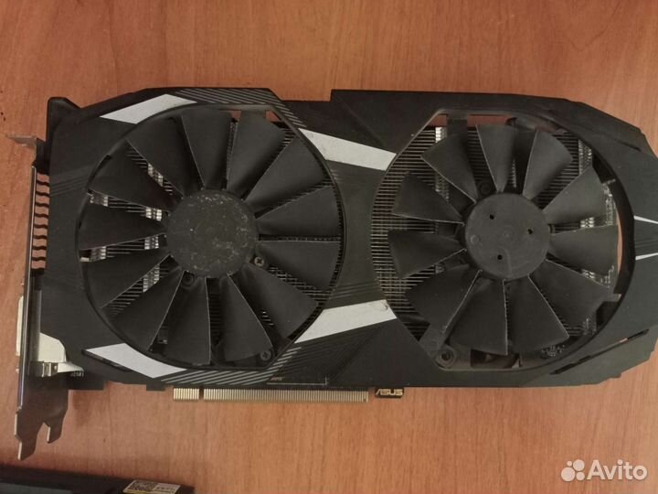 Игровая видеокарта RX580 8GB