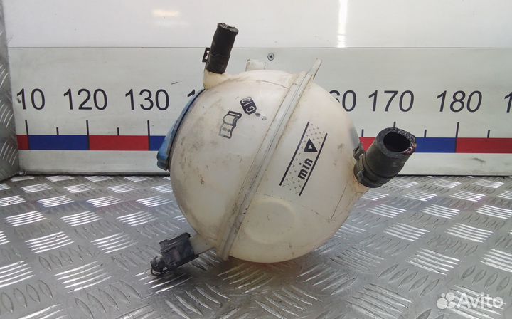 Бачок расширительный volkswagen golf 6 2009