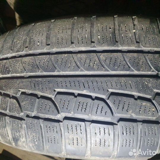 Nokian WR 255/55 R18