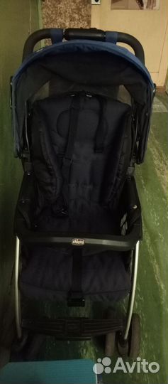 Прогулочная коляска chicco