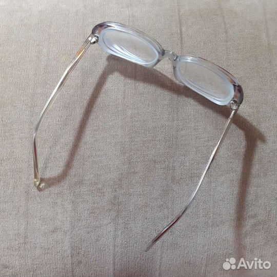 Очки для сильно близоруких. Линзы на -12