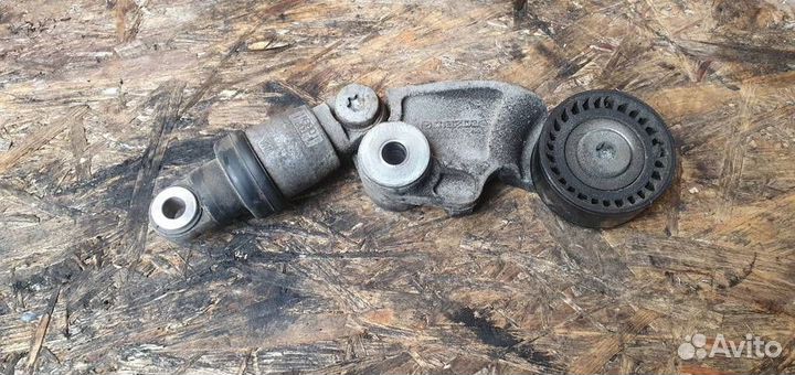 Ролик-натяжитель ручейкового ремня Mazda CX 5 201