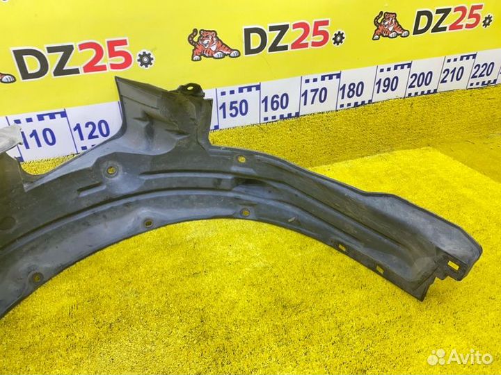 Подкрылок передний правый Honda Fit/Jazz GP5 LEB 143342