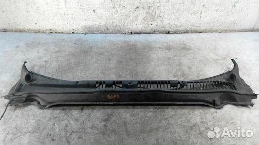 Накладка декоративная (жабо, дождевик) ford fusion