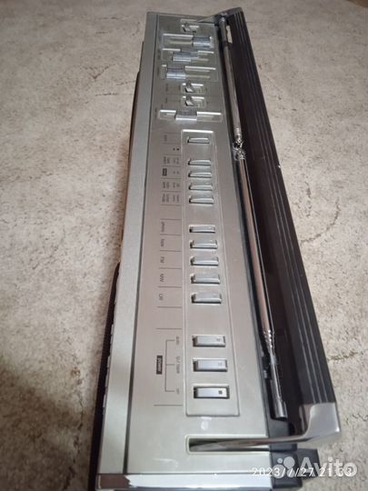 Магнитофон магнитола Шарп Sharp GF 9595