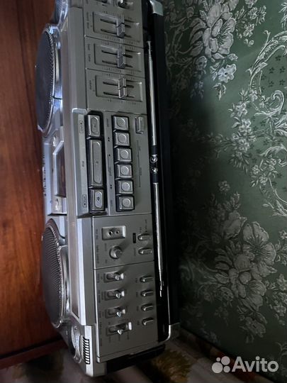 Кассетный магнитофон sharp GF 9292