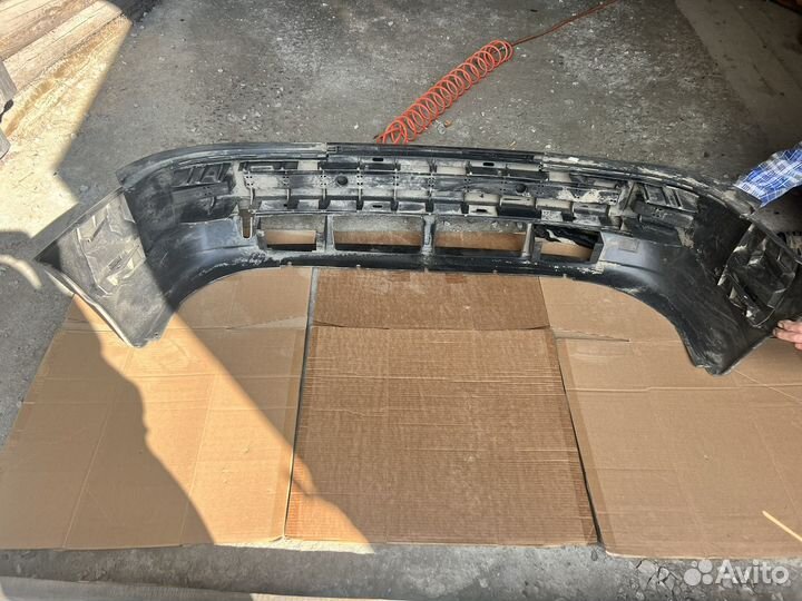 Передний бампер ваз 2110