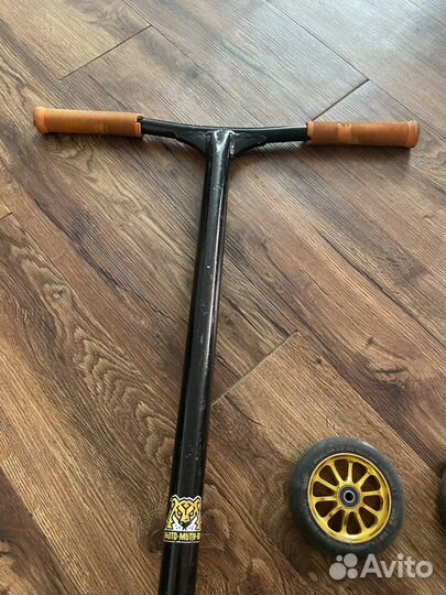 Трюковой самокат ride 858