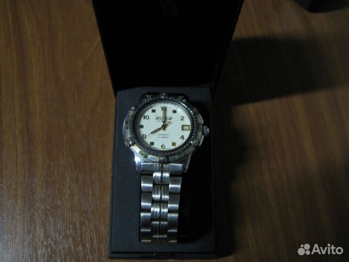 Часы Восток