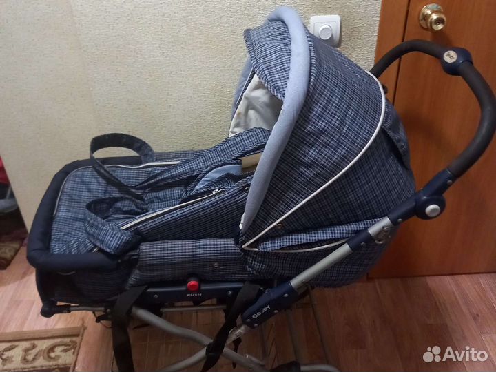 Прогулочная коляска Geoby