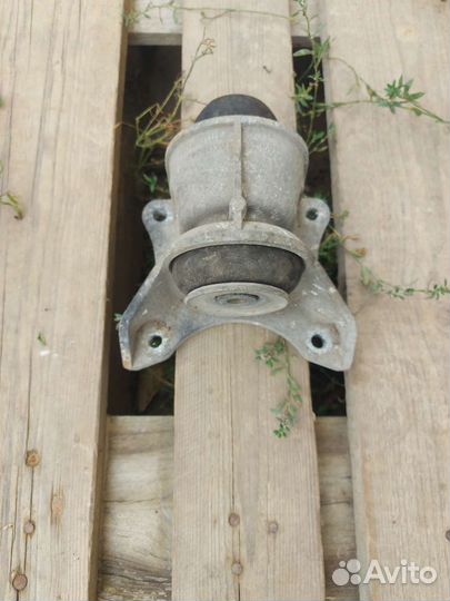 Подушка кабины задняя. Рено Маскотт