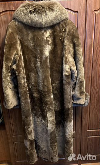 Шуба мутон/песец, б/у