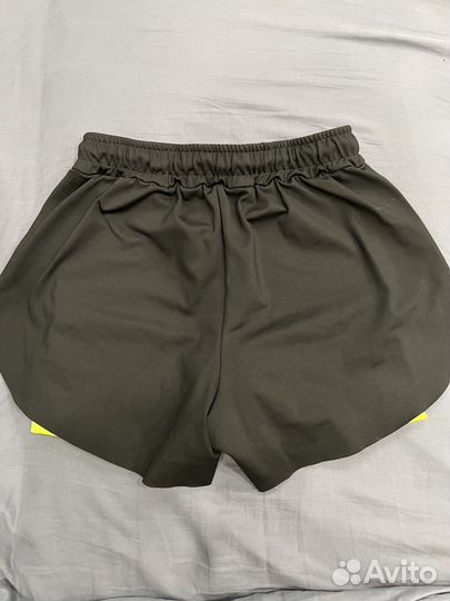 Шорты спортивные женские