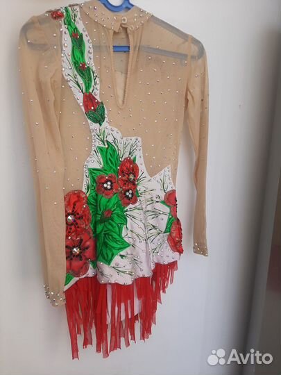 Одежда купальник гимнастический