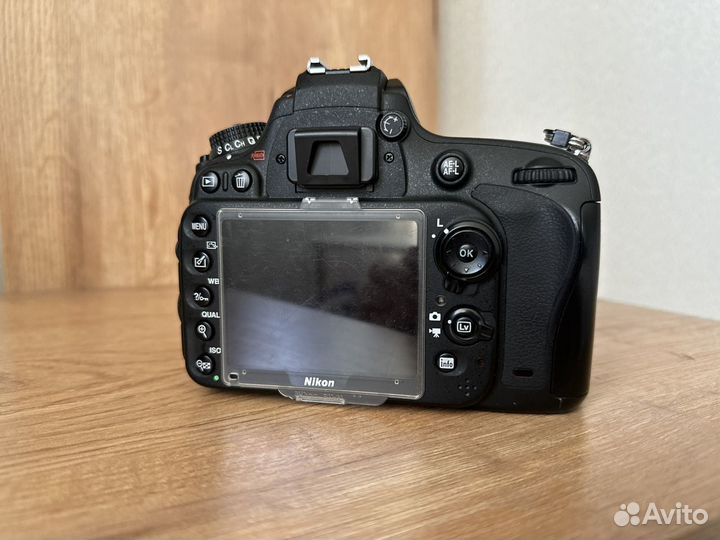 Зеркальный фотоаппарат Nikon d610