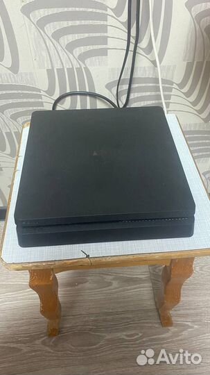 Sony PS4 slim 1tb