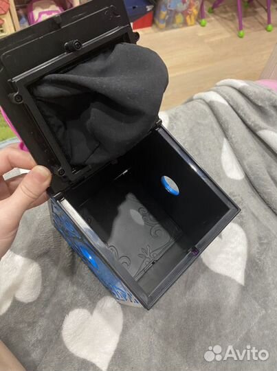 Коробка для фокуса