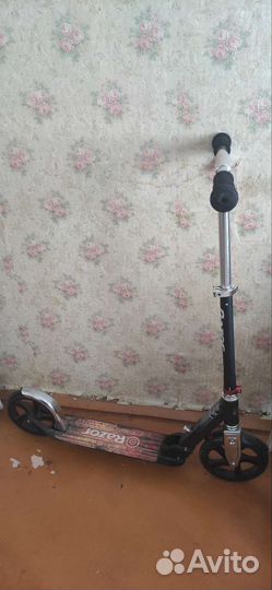 Самокат взрослый Razor A5 Lux Black Label
