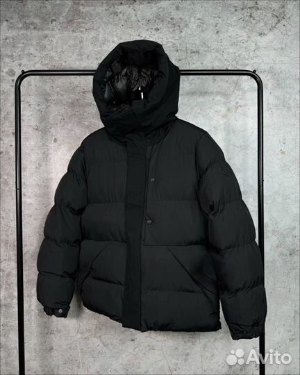 Пуховик Moncler Madeira