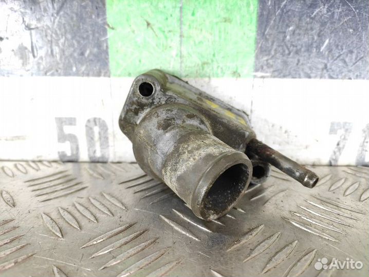 Корпус термостата Opel Omega B