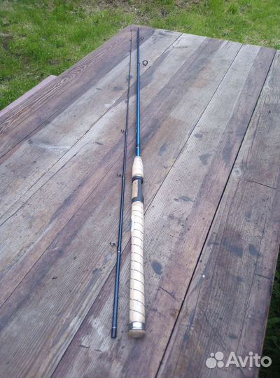 Спиннинг Mikado Competition