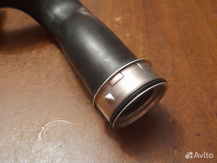 Патрубок интеркулера mercedes C203