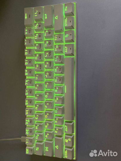 Игровая клавиатура белая