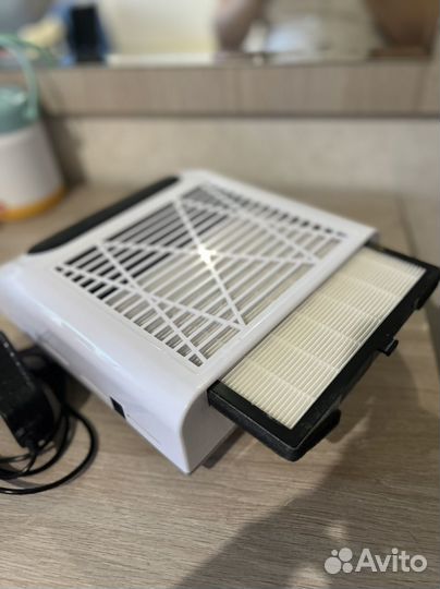 Вытяжка для маникюра