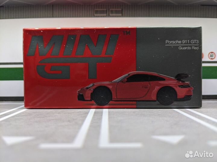 Масштабная модель 1 :64 Mini gt 662